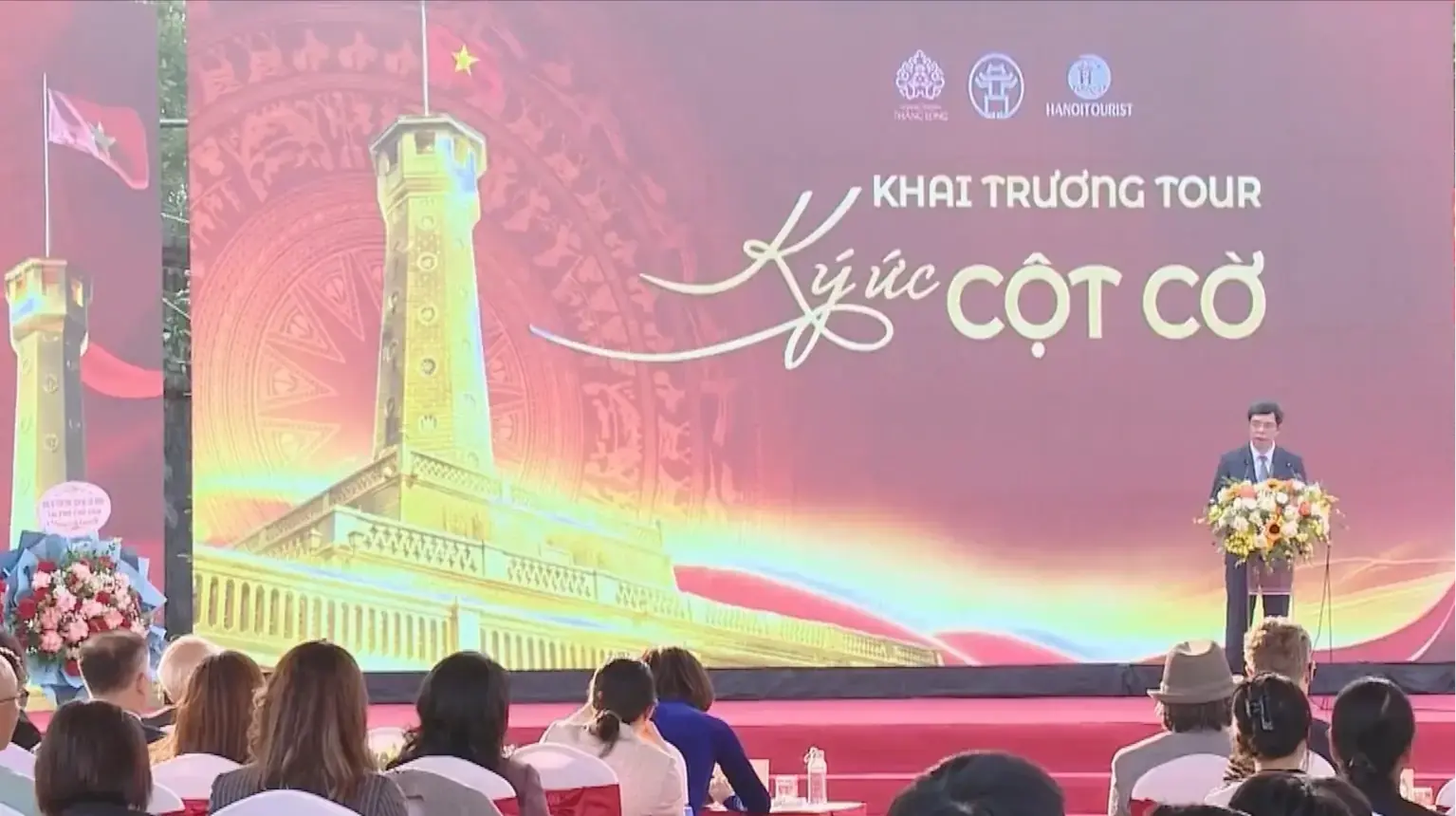 Tour 'Ký ức Cột Cờ' ra mắt tại Hà Nội